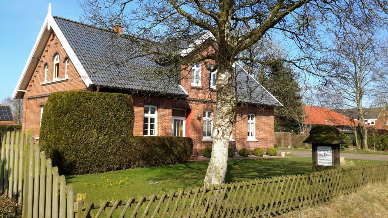 Landhaus Von Felde Esens Esterno foto