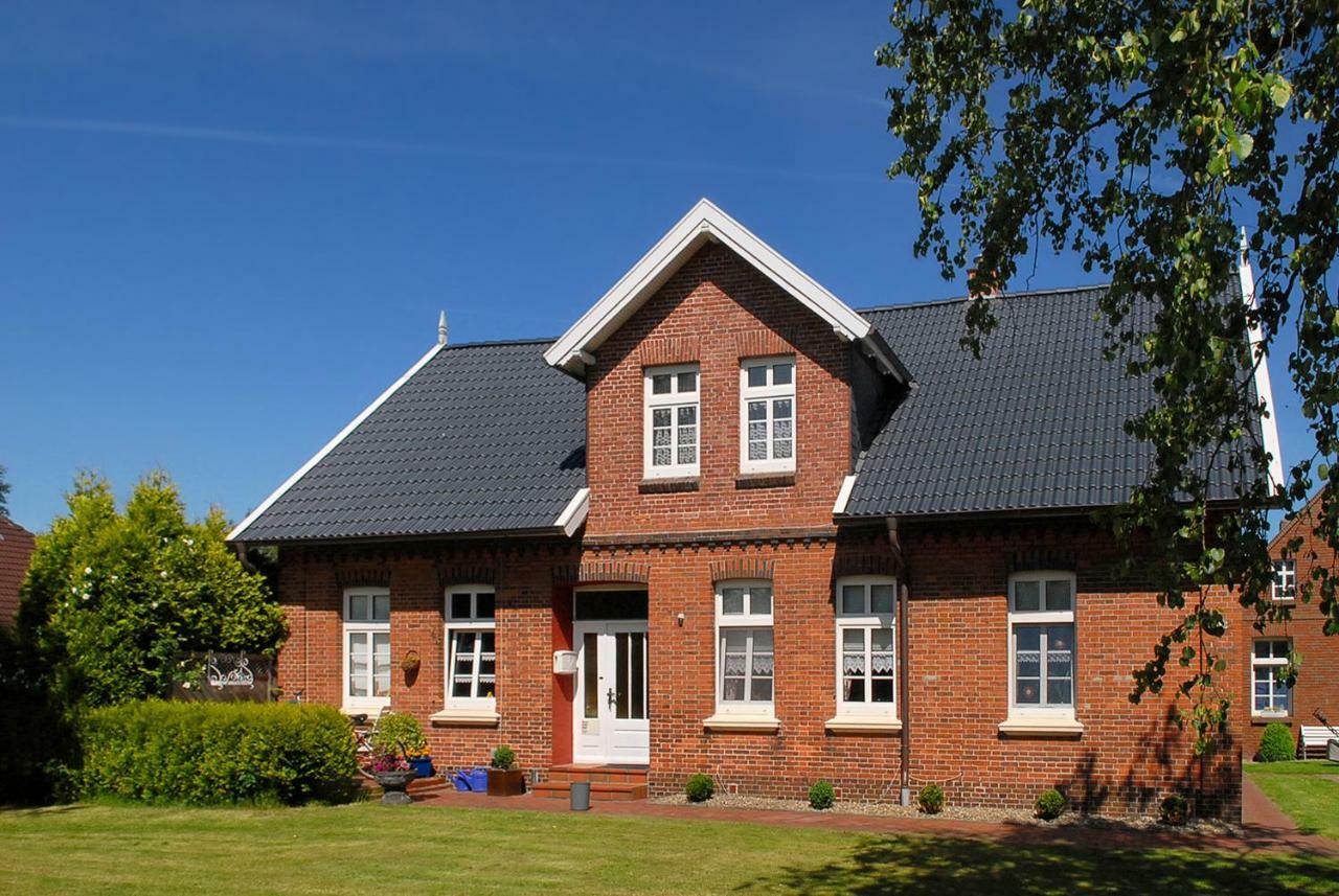 Landhaus Von Felde Esens Esterno foto